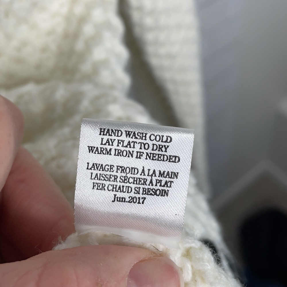 White Crow Knit V-Neck Sweater - Picture 7 of 9
